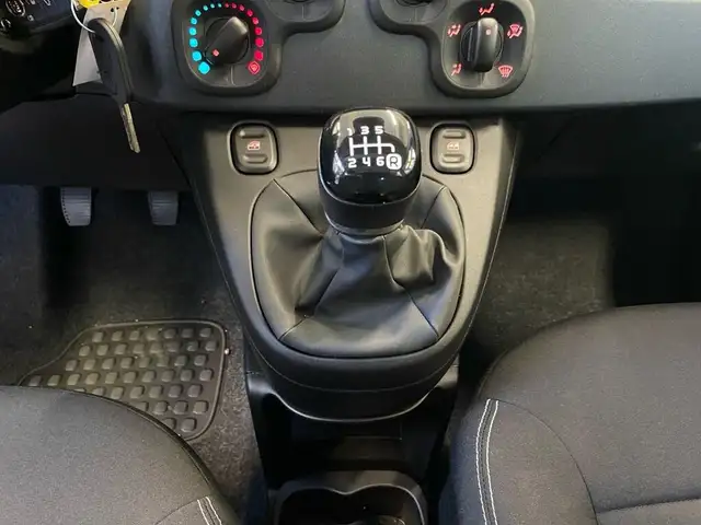 Fiat Panda view 11