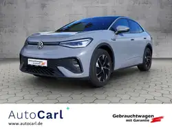 Volkswagen ID.5 Pro Performance 82kWh PANO/STH/360°