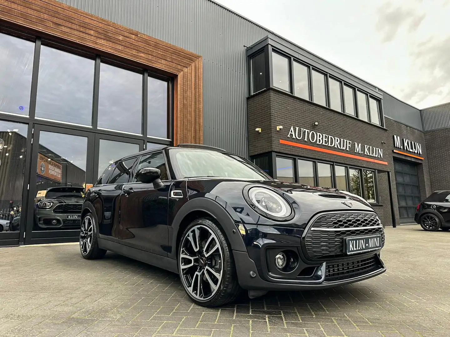 MINI Cooper S Clubman Mini 2.0 John Cooper Works F1 aut/Pano/Leer/Head u Zwart - 1