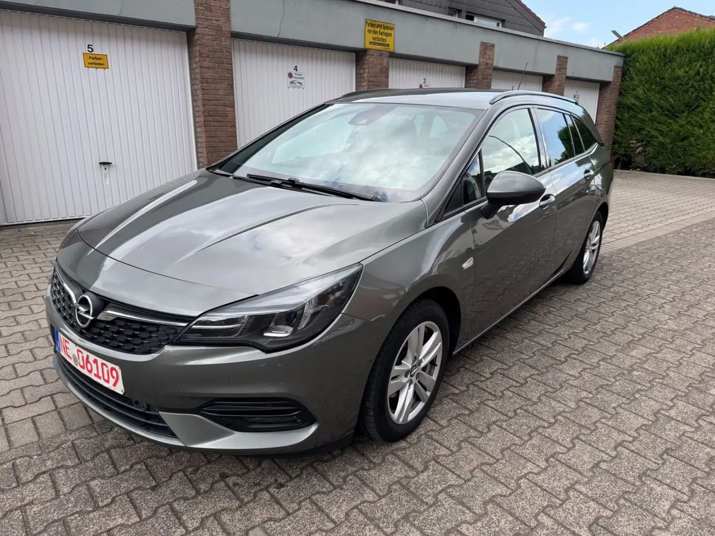 Opel Astra K Sports Tourer GS Line - Topausstattung Grau - 1