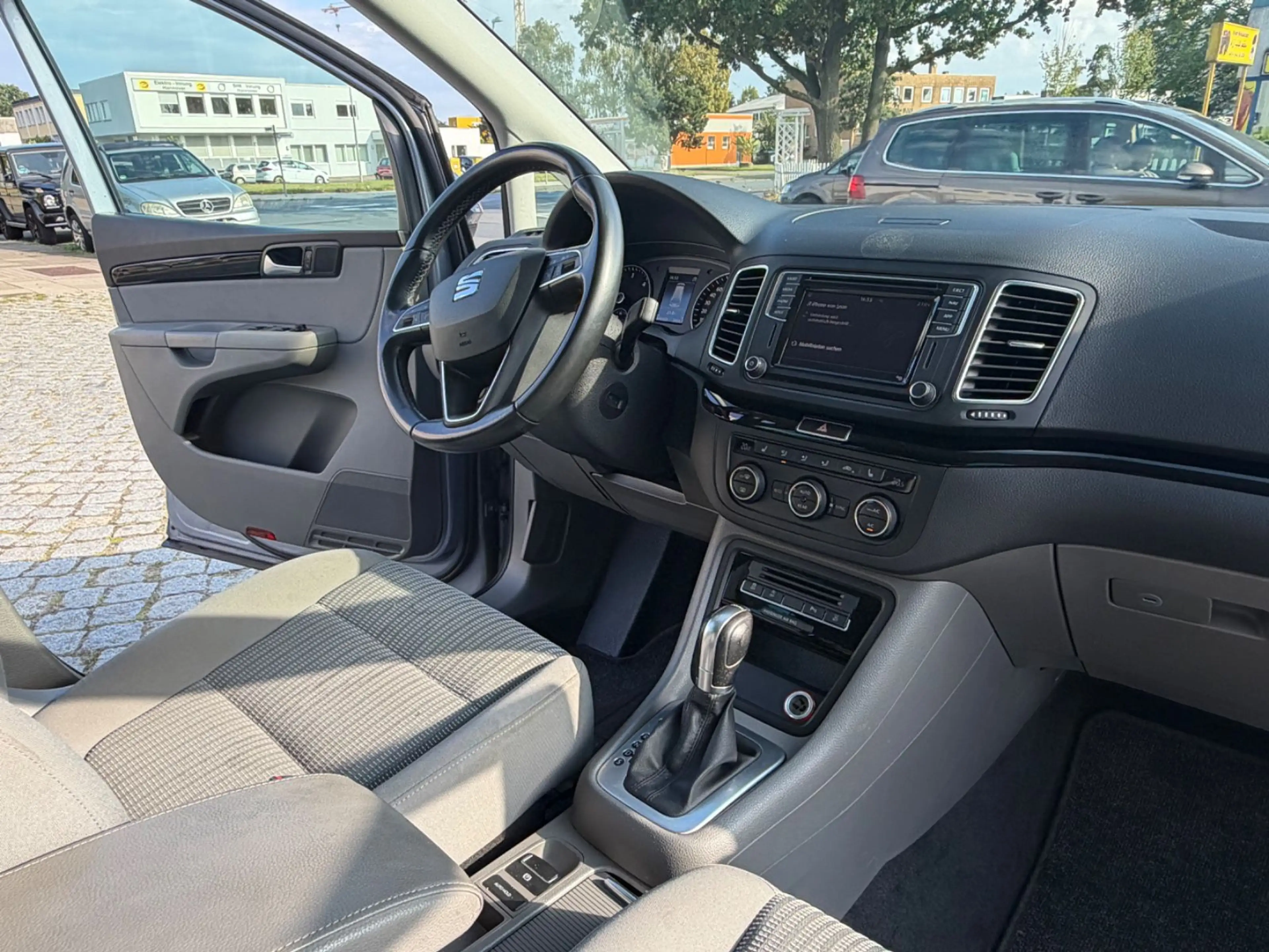 SEAT Alhambra 2.0 TDI Style*DSG*Klima*7-Sitzer*Euro6 — photo 13