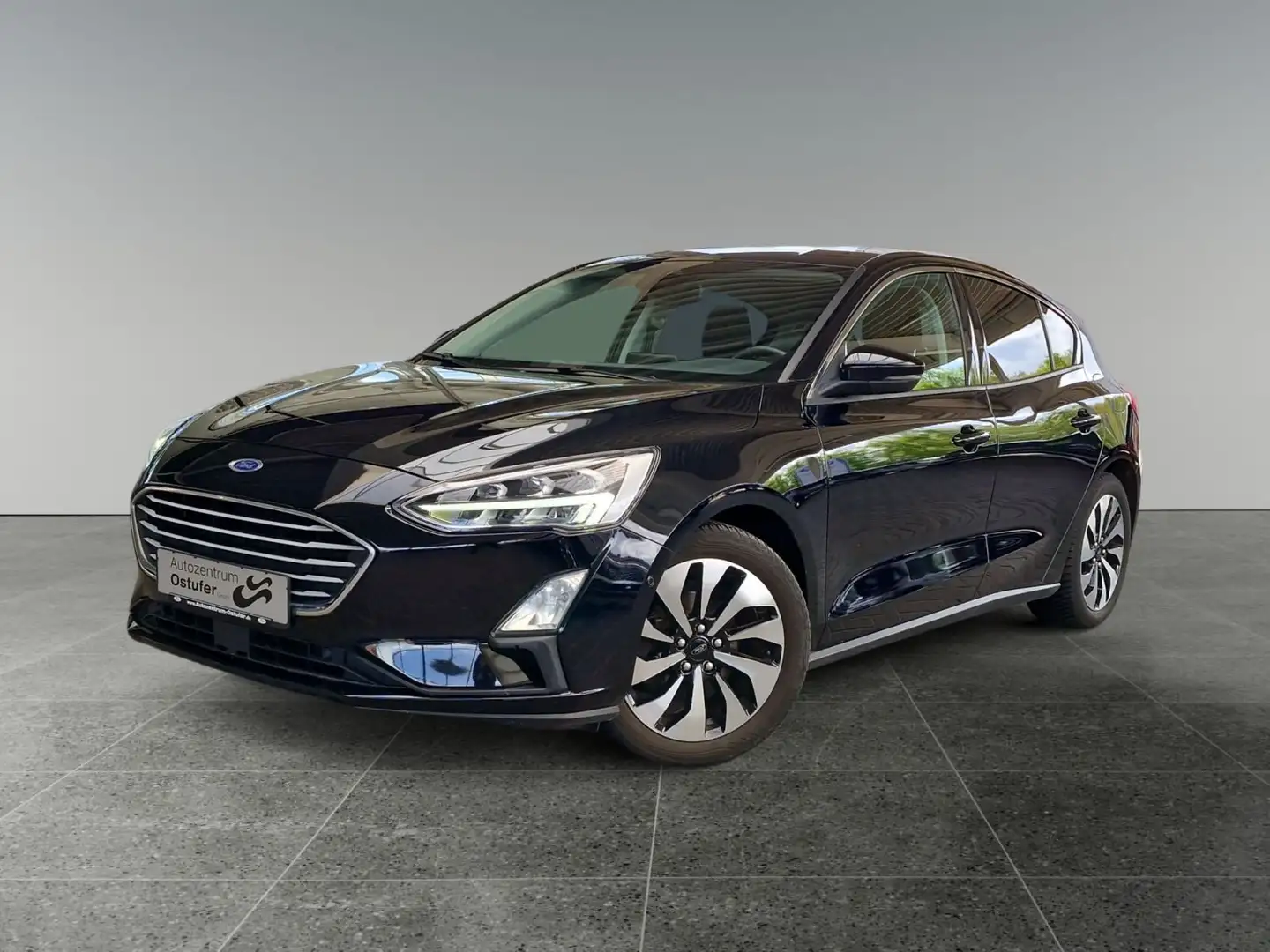 Ford Focus 1.0 EcoBoost Lim. Cool & Connect, WP, Kame crna - 1