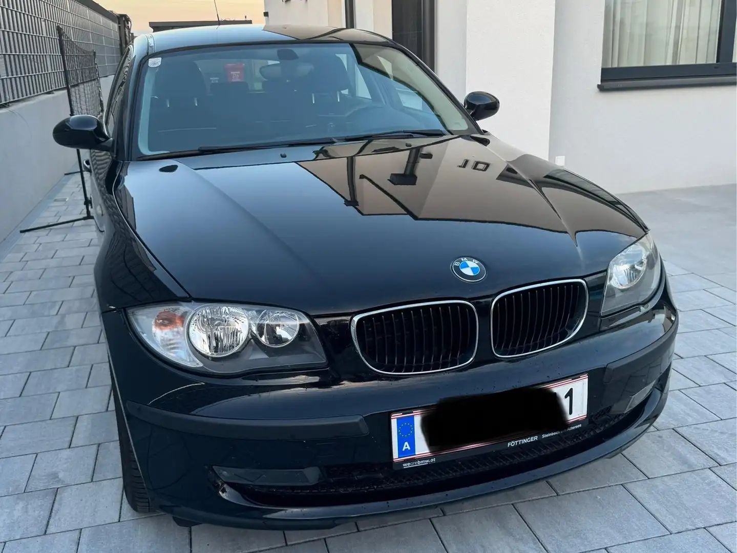 BMW 116 Schwarz - 2