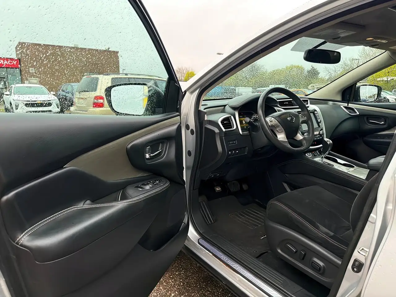 Nissan Murano снимка Nissan Murano