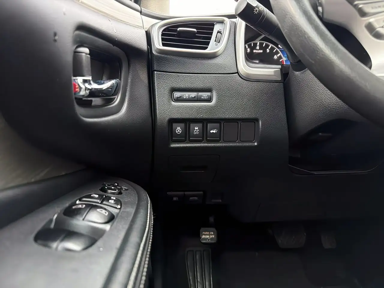 Nissan Murano снимка Nissan Murano