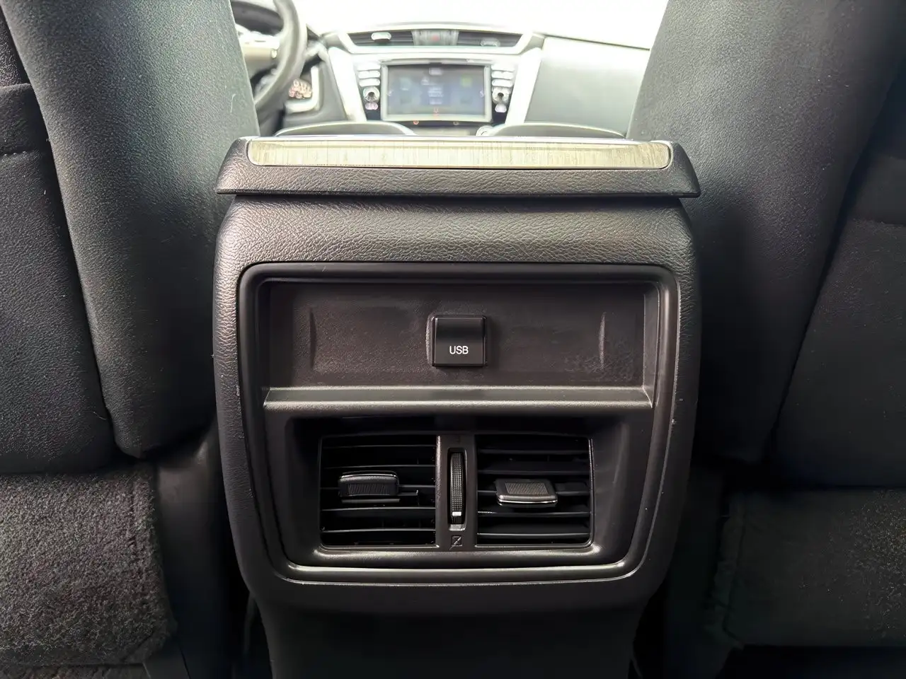 Nissan Murano снимка Nissan Murano
