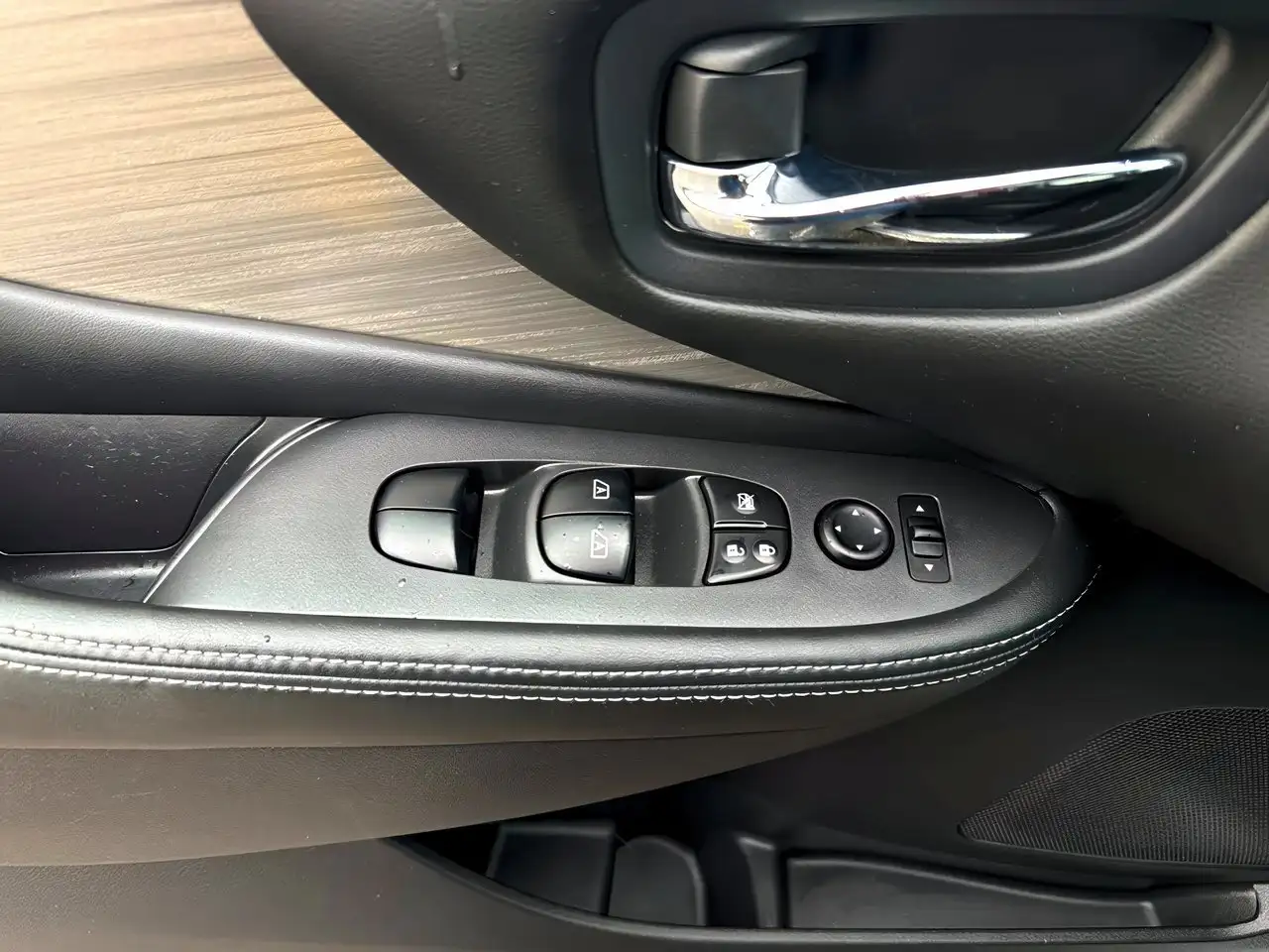 Nissan Murano снимка Nissan Murano