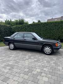 190E W201/2.0/137.000km/Nieuwstaat/Oldtimer