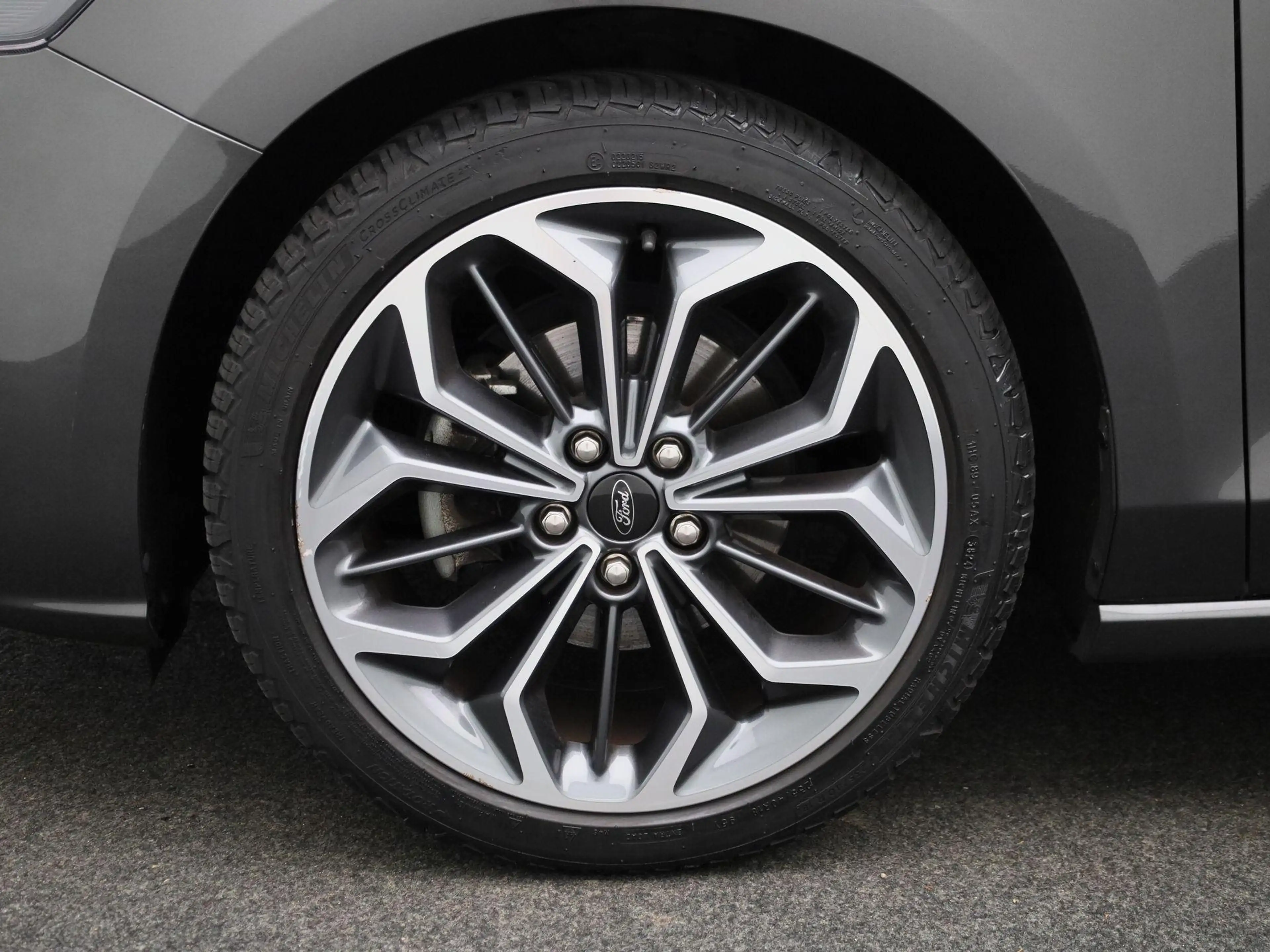Ford Focus Hybrid ST Line X | 155 PK | SYNC 4 |18 INCH VELGEN — photo 13