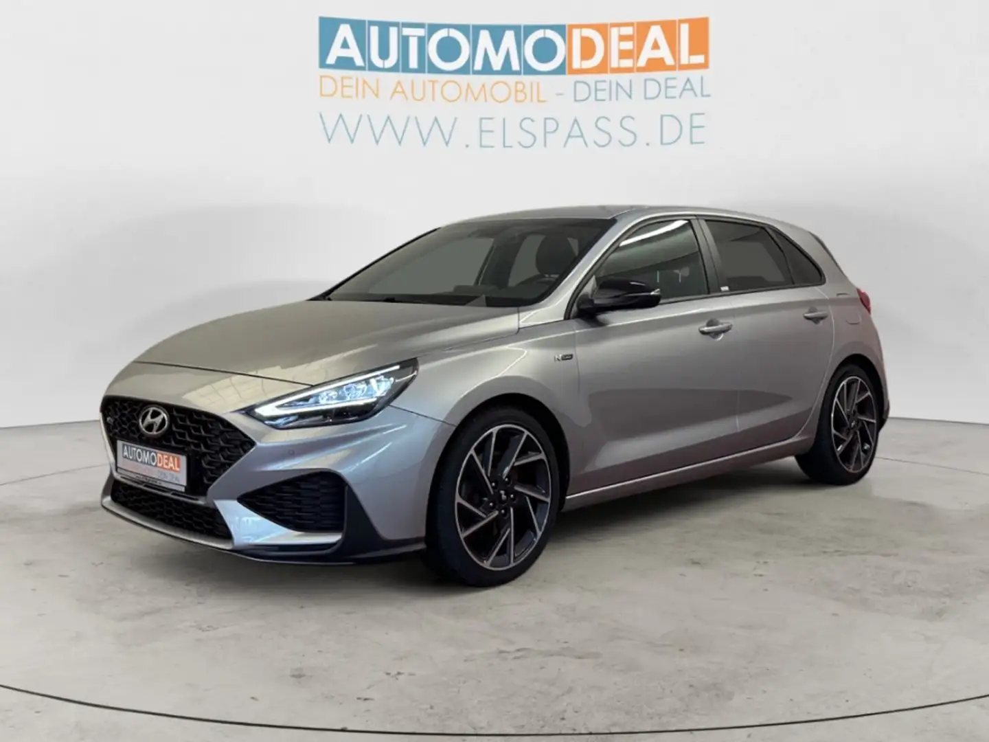Hyundai i30 N Line Mild-Hybrid AUTOMATIK NAV LED KAMERA SITZ.H Silber - 2