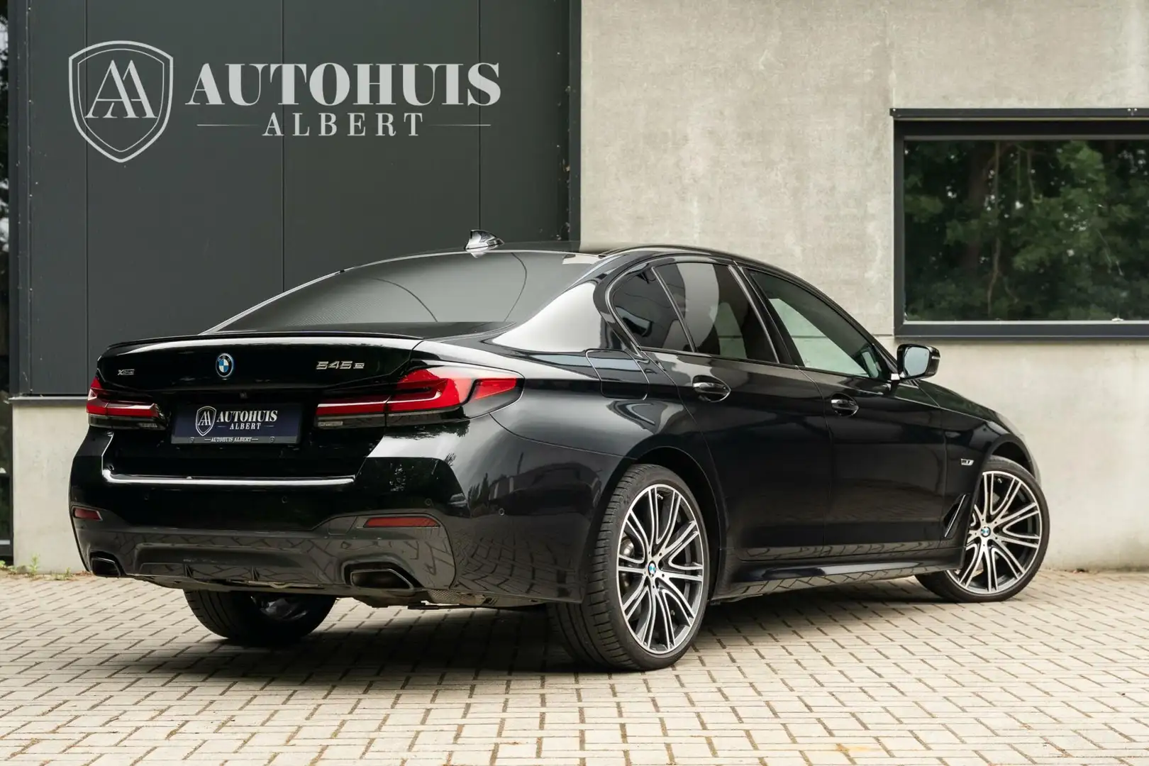 BMW 545 5-serie 545e xDrive M Sport Pro B&W Pano 360c 20'' Negro - 2
