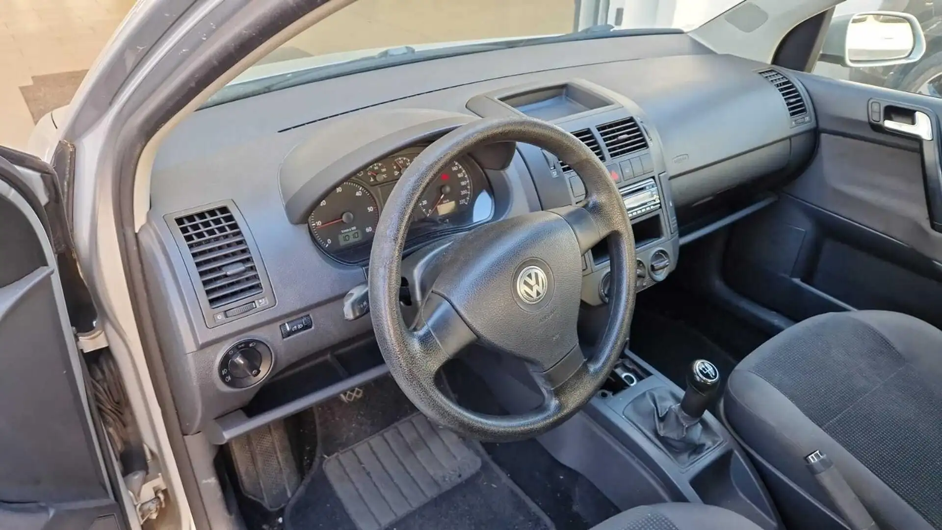 Volkswagen Polo 5p 1.4 tdi Trendline c/clima - 1