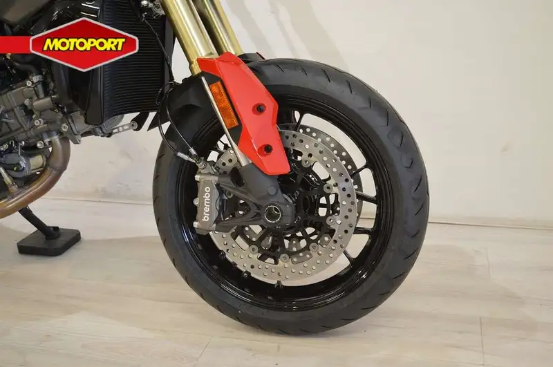 Ducati HYPERMOTARD V2 - foto 7
