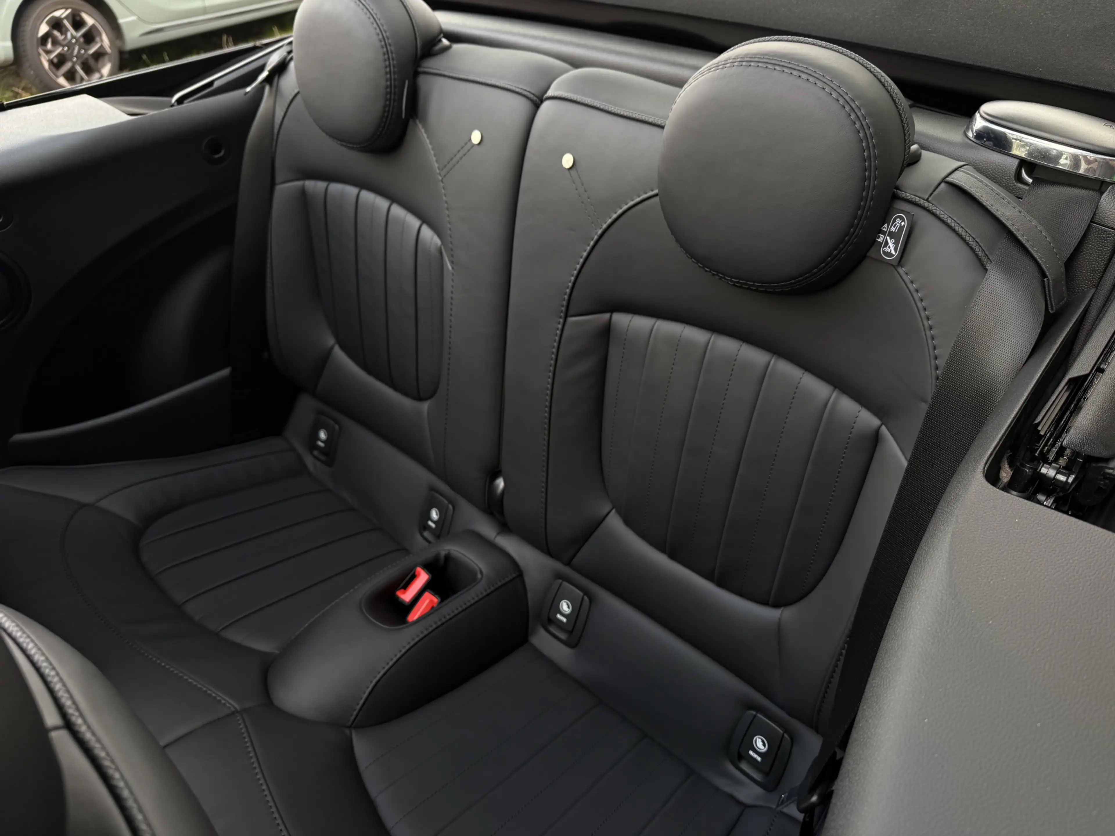 MINI John Cooper Works Cabrio 2.0 S JCW-Trim Rockingham GT Edition | carbio | st — photo 19