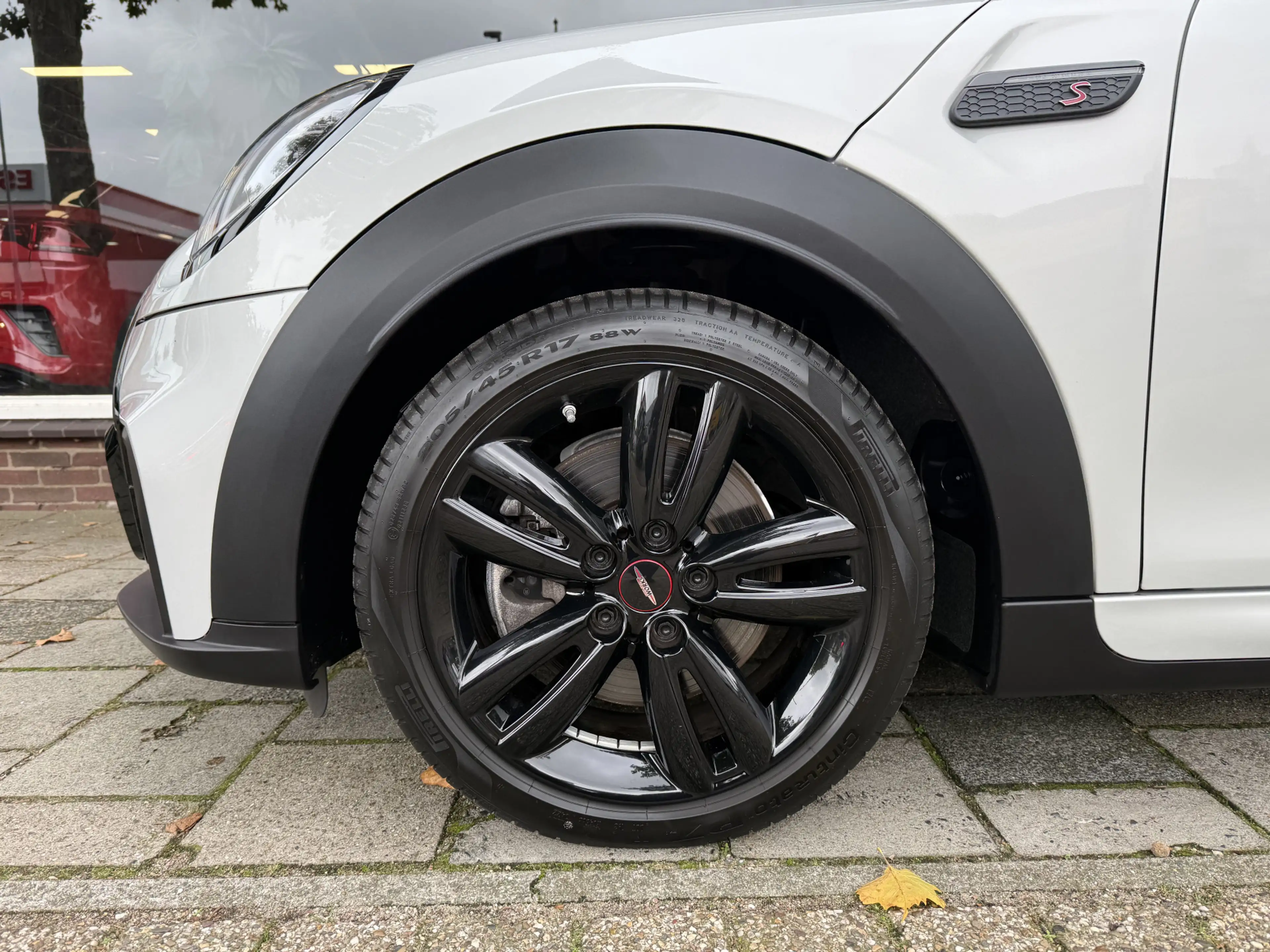 MINI John Cooper Works Cabrio 2.0 S JCW-Trim Rockingham GT Edition | carbio | st — photo 37