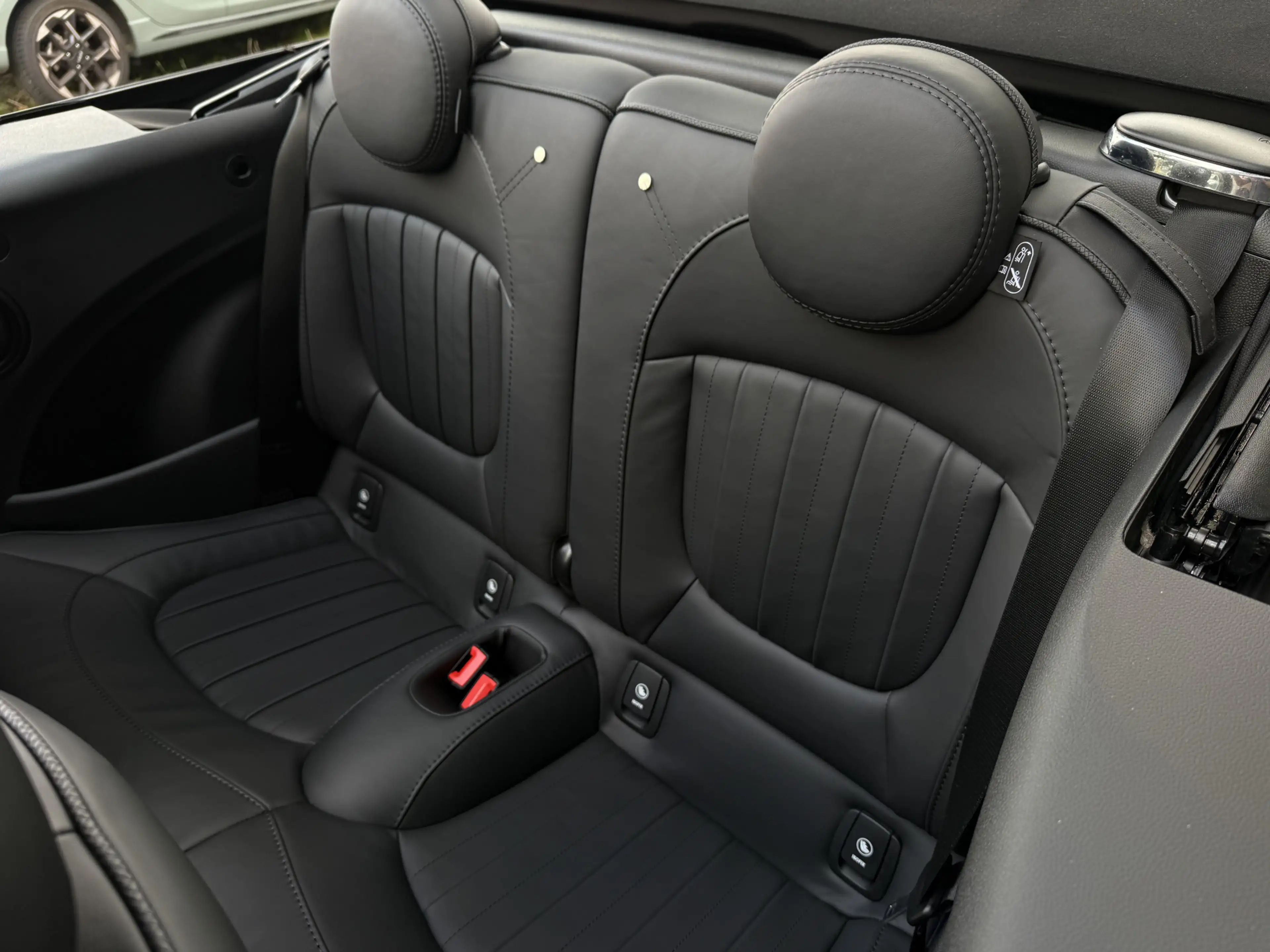 MINI John Cooper Works Cabrio 2.0 S JCW-Trim Rockingham GT Edition | carbio | st — photo 13