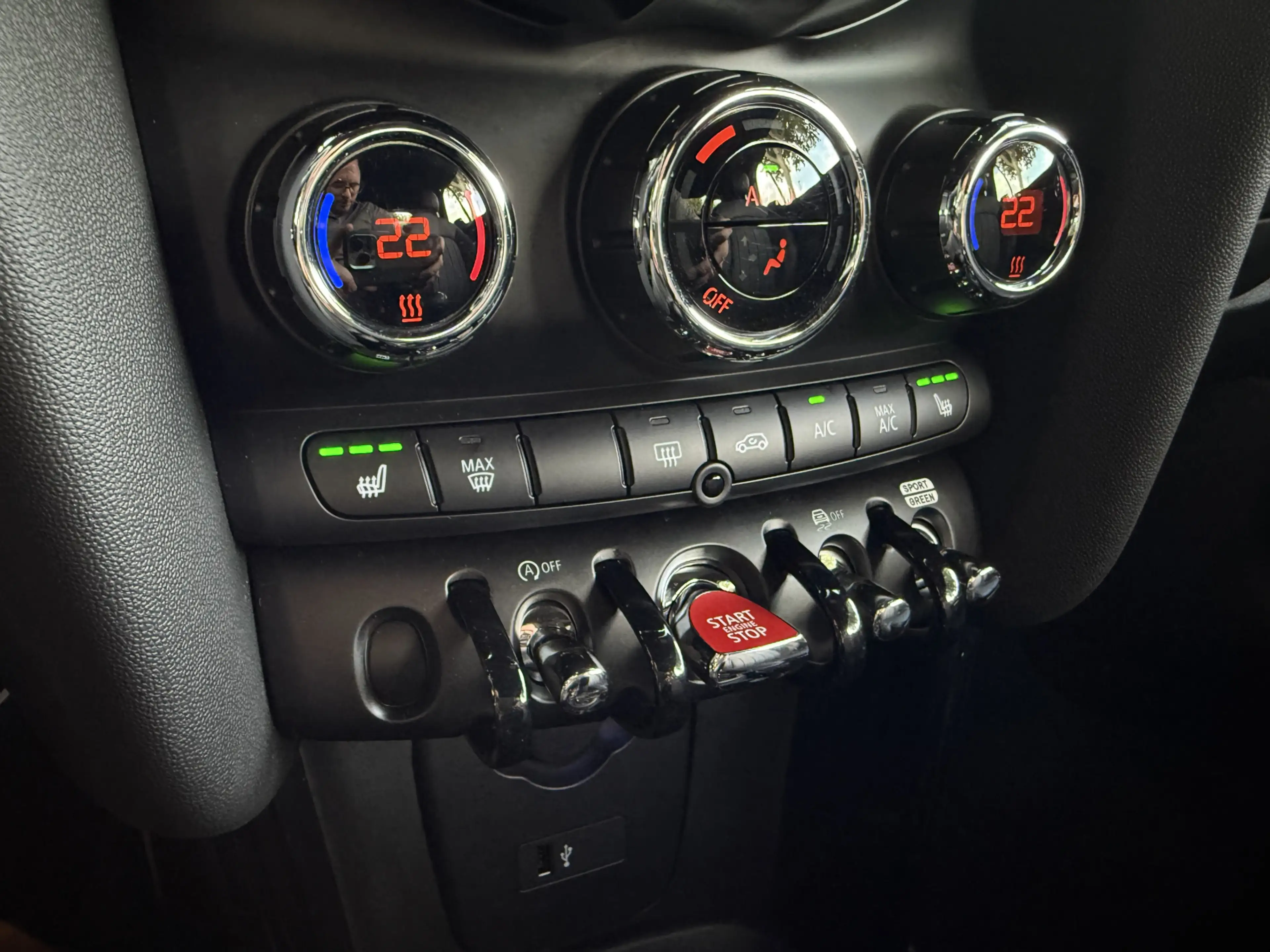 MINI John Cooper Works Cabrio 2.0 S JCW-Trim Rockingham GT Edition | carbio | st — photo 28