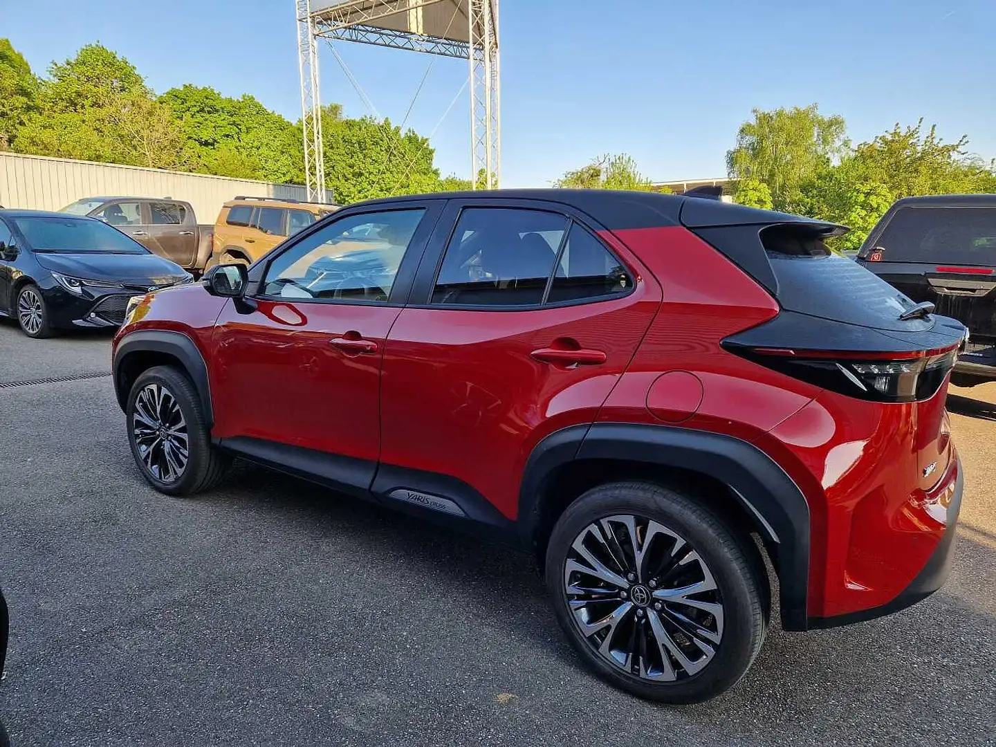 Toyota Yaris Cross Hybrid AWD-i Elegant/Vision Rot - 2