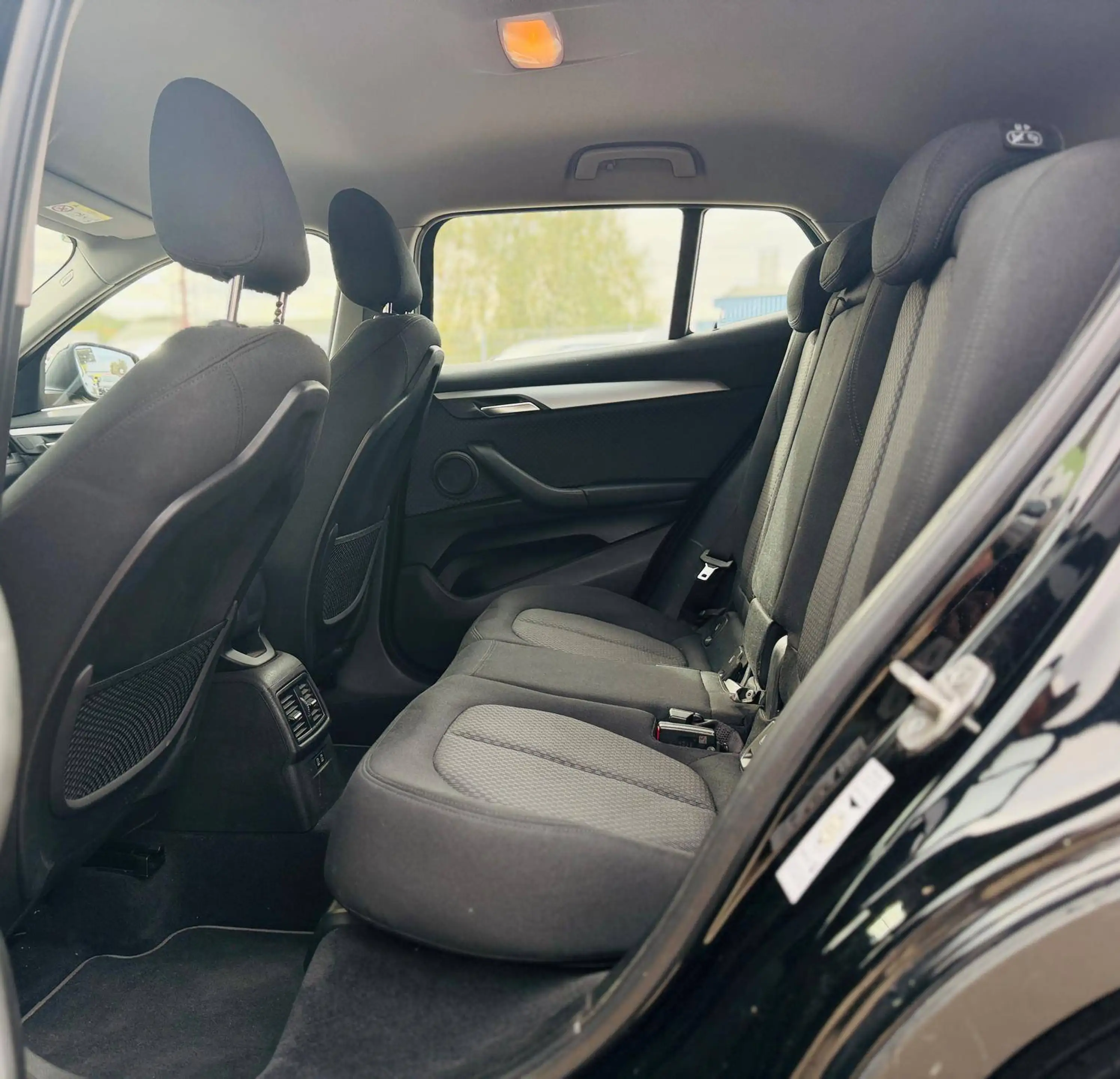 BMW X2 sDrive 18i TÜV 07/28 Garantie Finanzierung möglich — photo 6