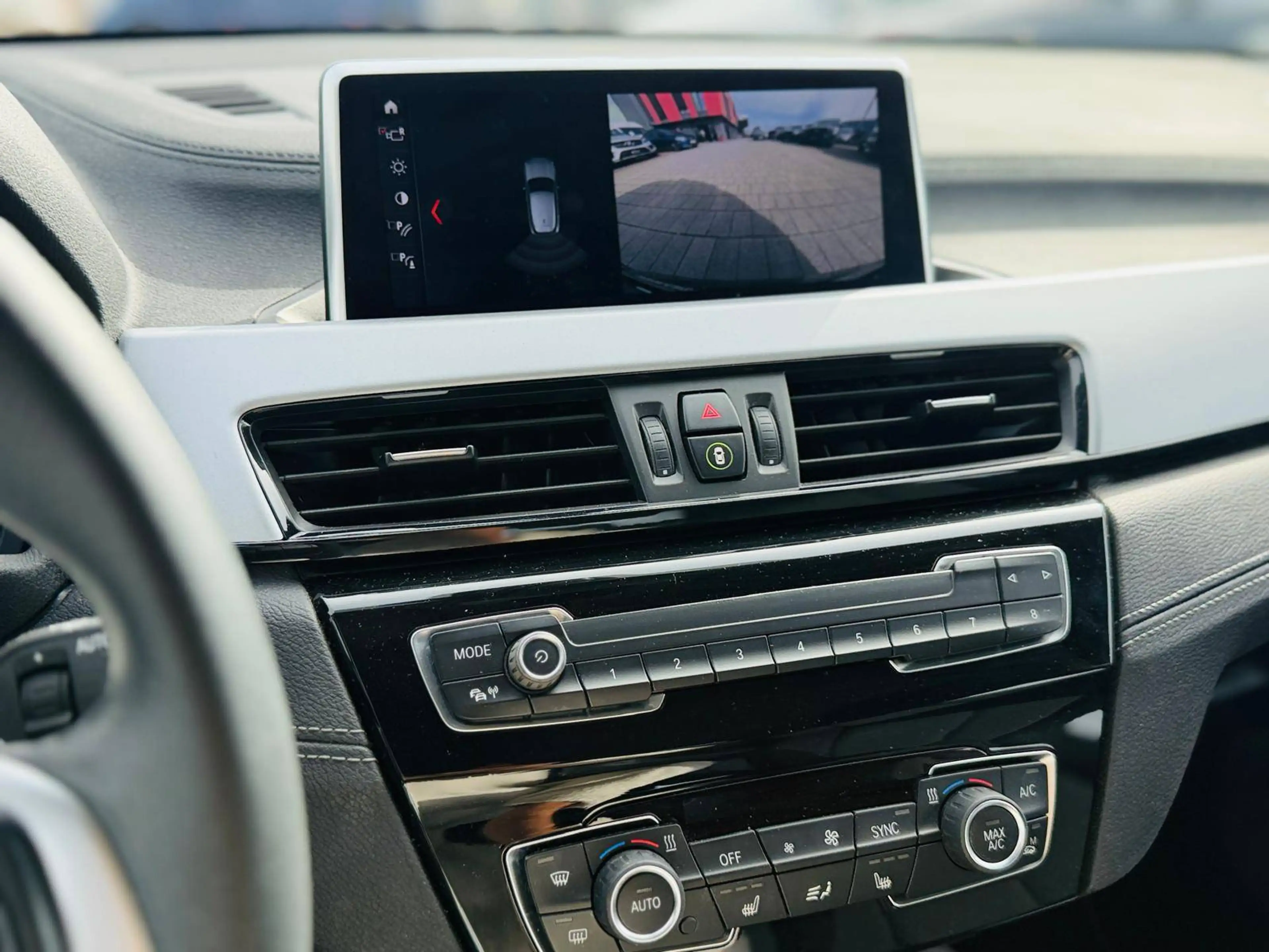 BMW X2 sDrive 18i TÜV 07/28 Garantie Finanzierung möglich — photo 12