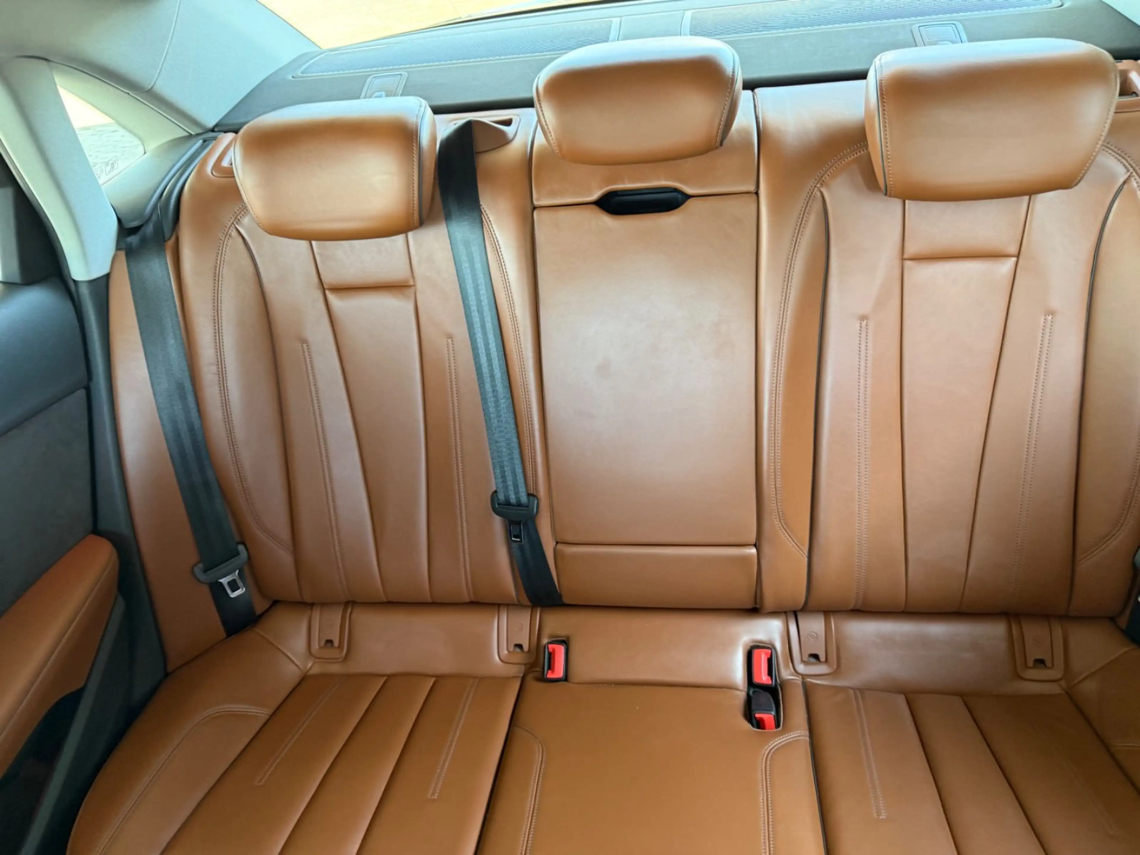 Audi A4 Lim. quattro design*Nur Händler oder Gewerbe! — photo 12