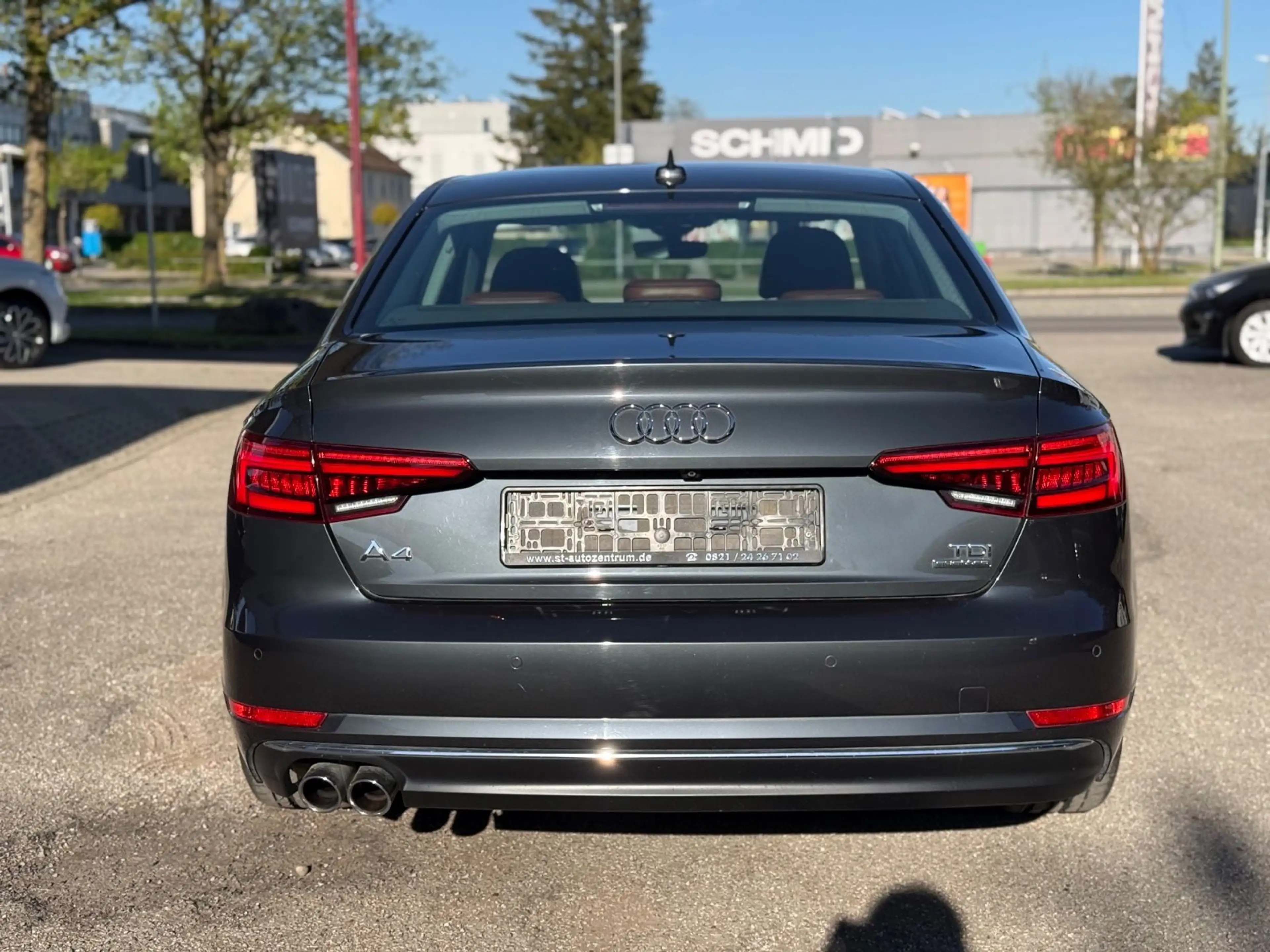 Audi A4 Lim. quattro design*Nur Händler oder Gewerbe! — photo 7