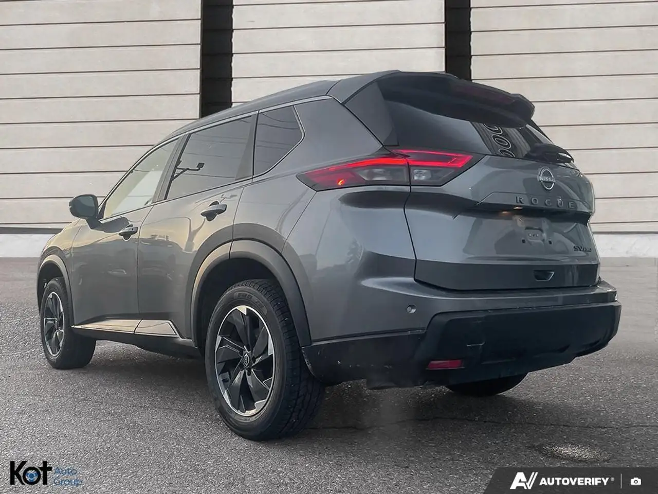 Nissan Rogue снимка Nissan Rogue