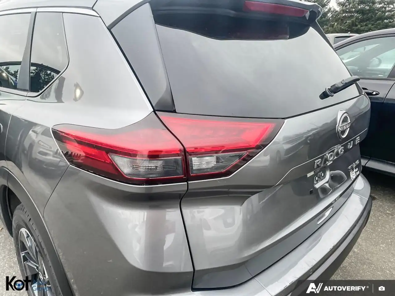 Nissan Rogue снимка Nissan Rogue