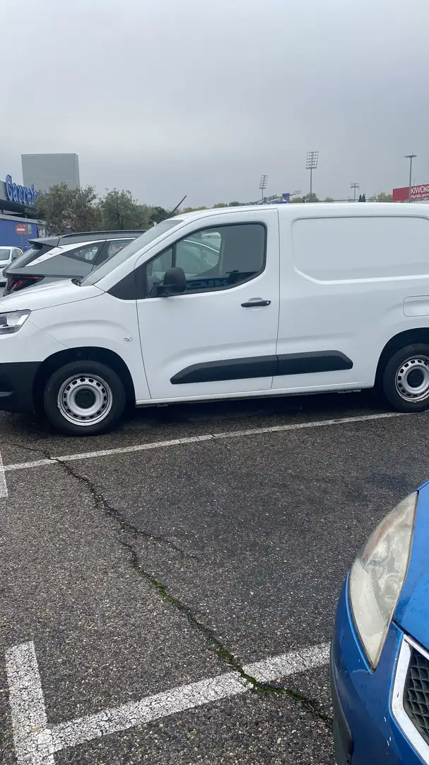Toyota Proace City Van Media 1.5D GX 650kg 100 - 1