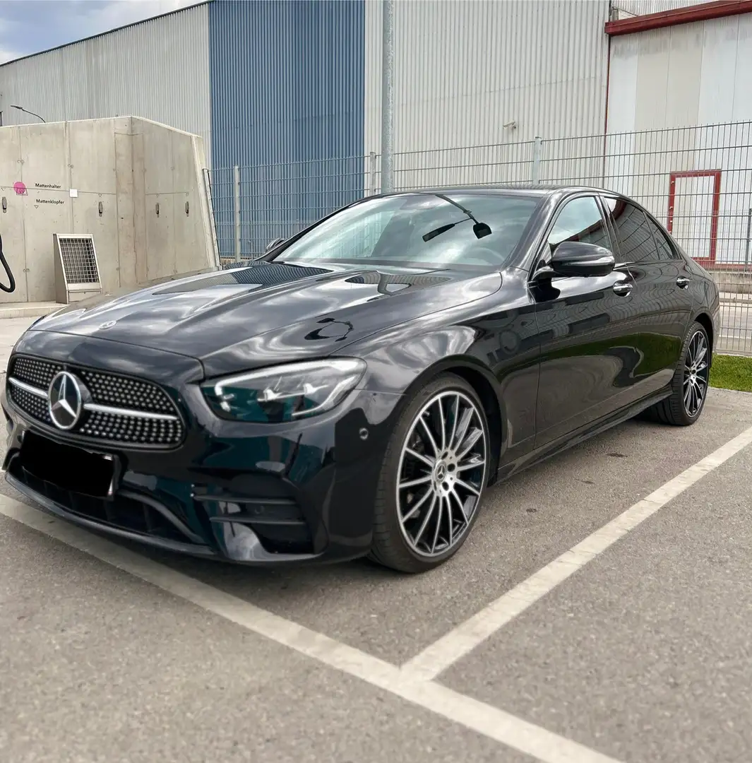 Mercedes-Benz E 220 AMG Line A-Edition | Panorama | *Garantie - 2