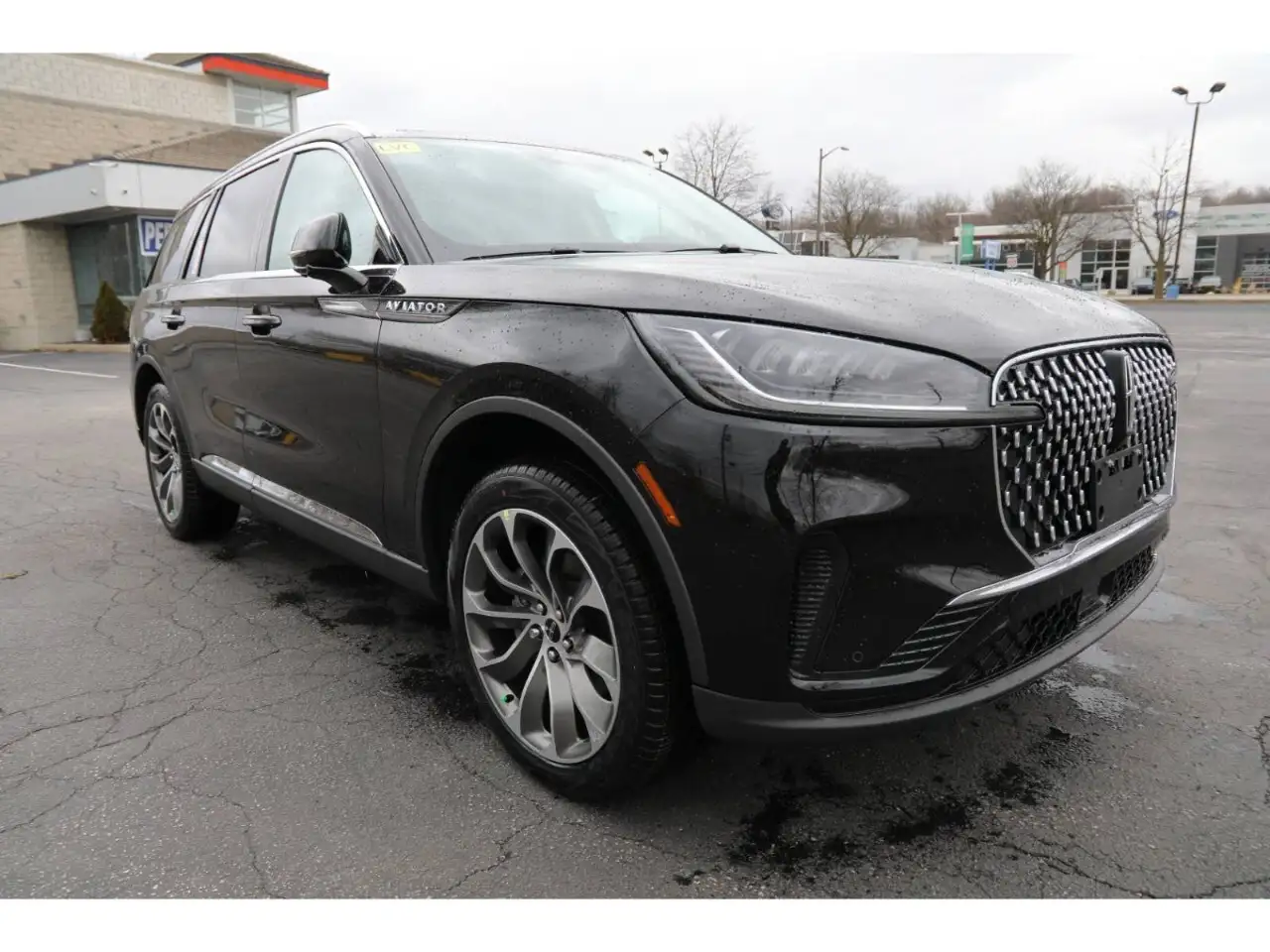 Lincoln Aviator снимка Lincoln Aviator