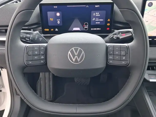 Volkswagen Polo view 9