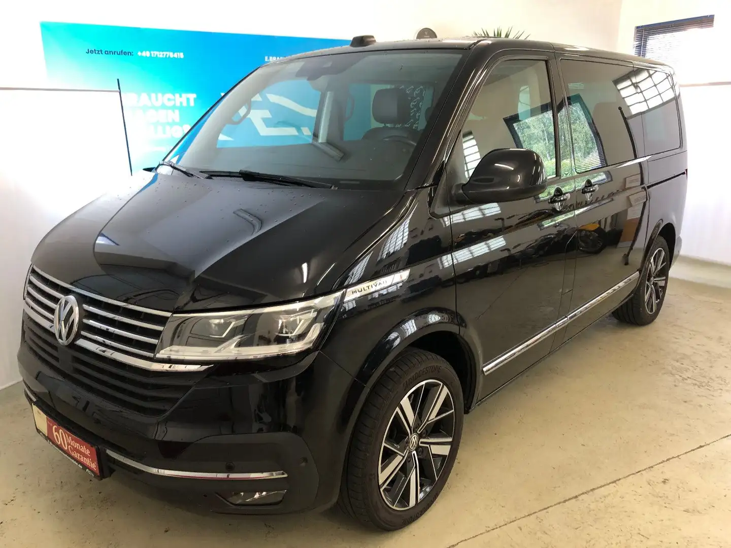 Volkswagen T6 Multivan Noir - 1