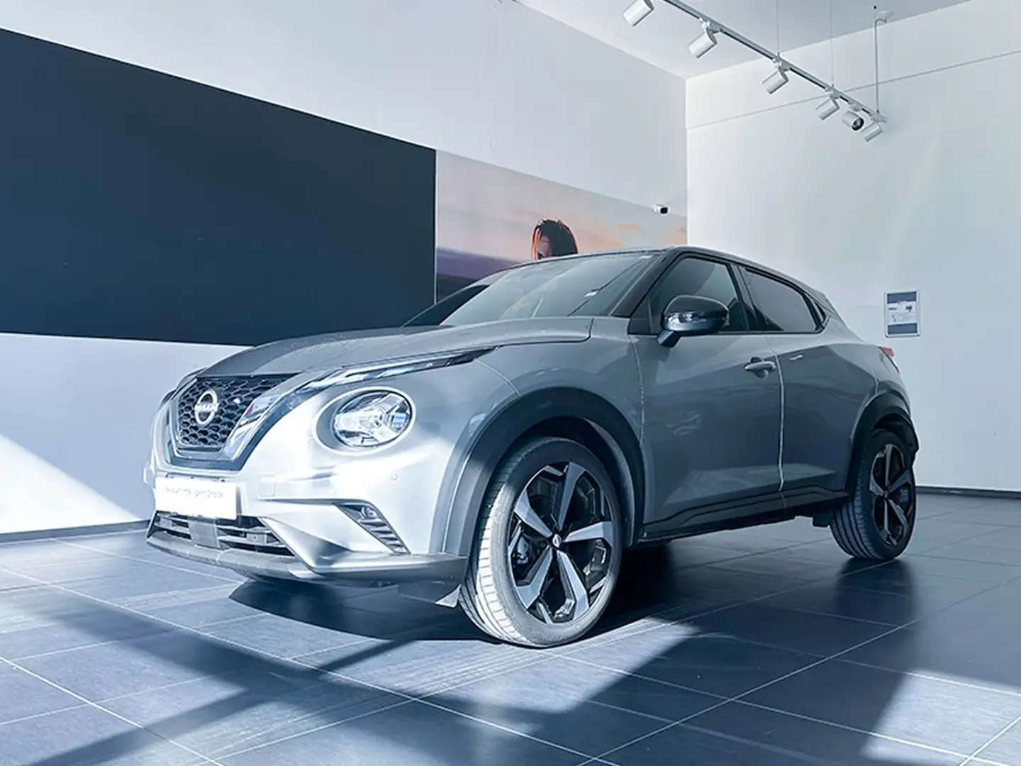 Nissan Juke 1.0 dig-t n-connecta 114cv Nero - 1