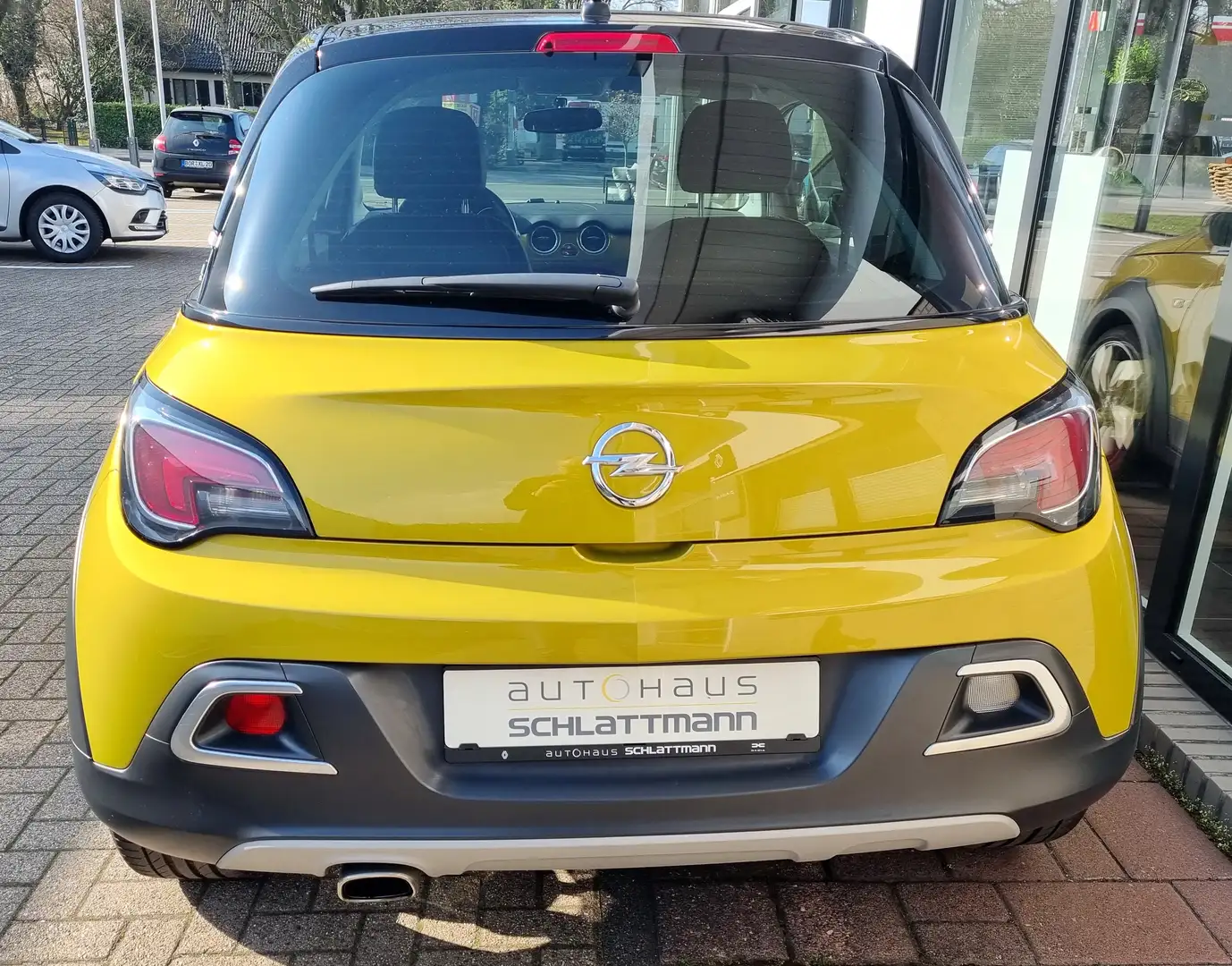 Opel Adam Rocks 1,4 Ltr. - 74 kW 16V*S.dach+Klima*Wenig KM Amarillo - 2