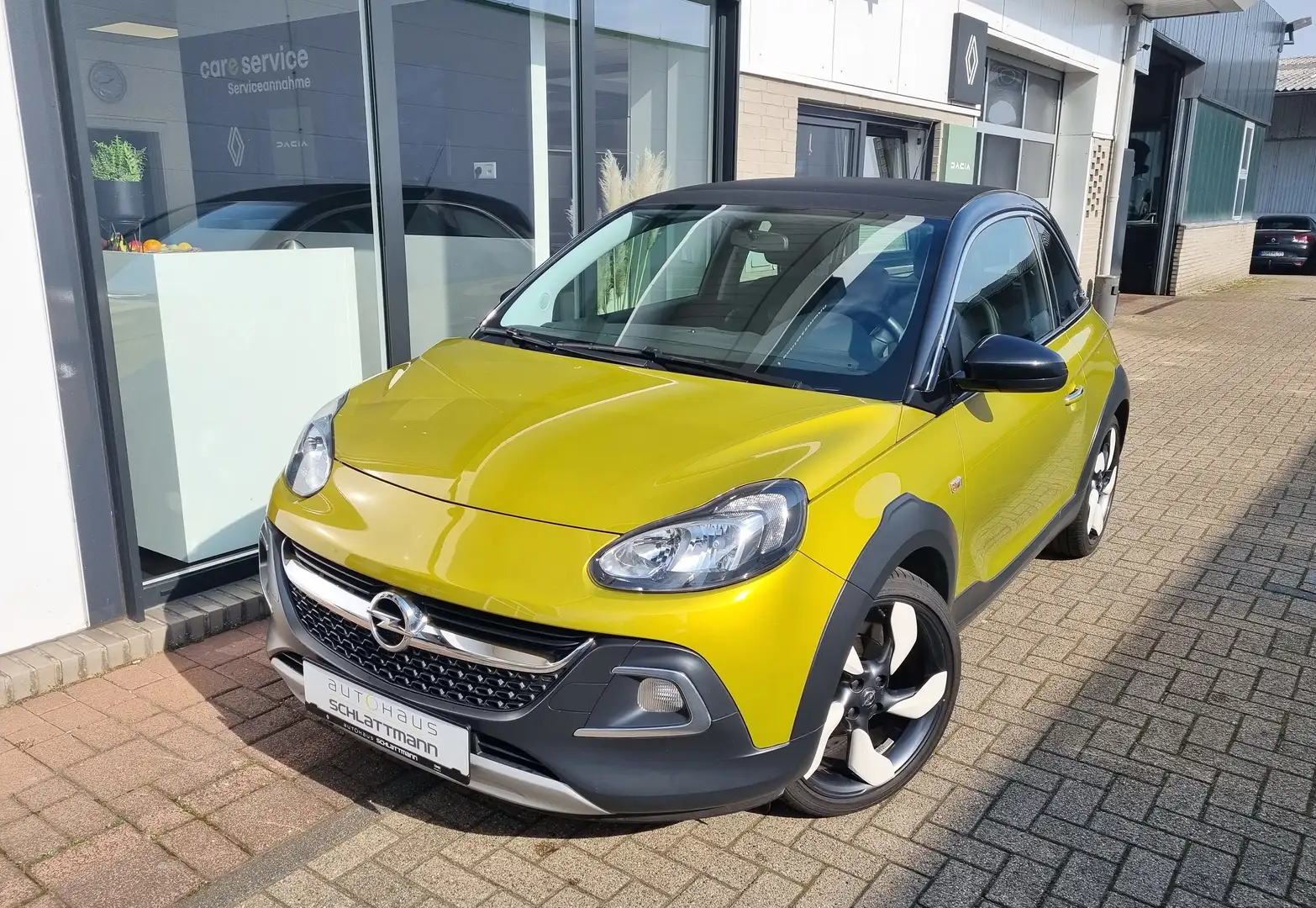Opel Adam Rocks 1,4 Ltr. - 74 kW 16V*S.dach+Klima*Wenig KM Amarillo - 1