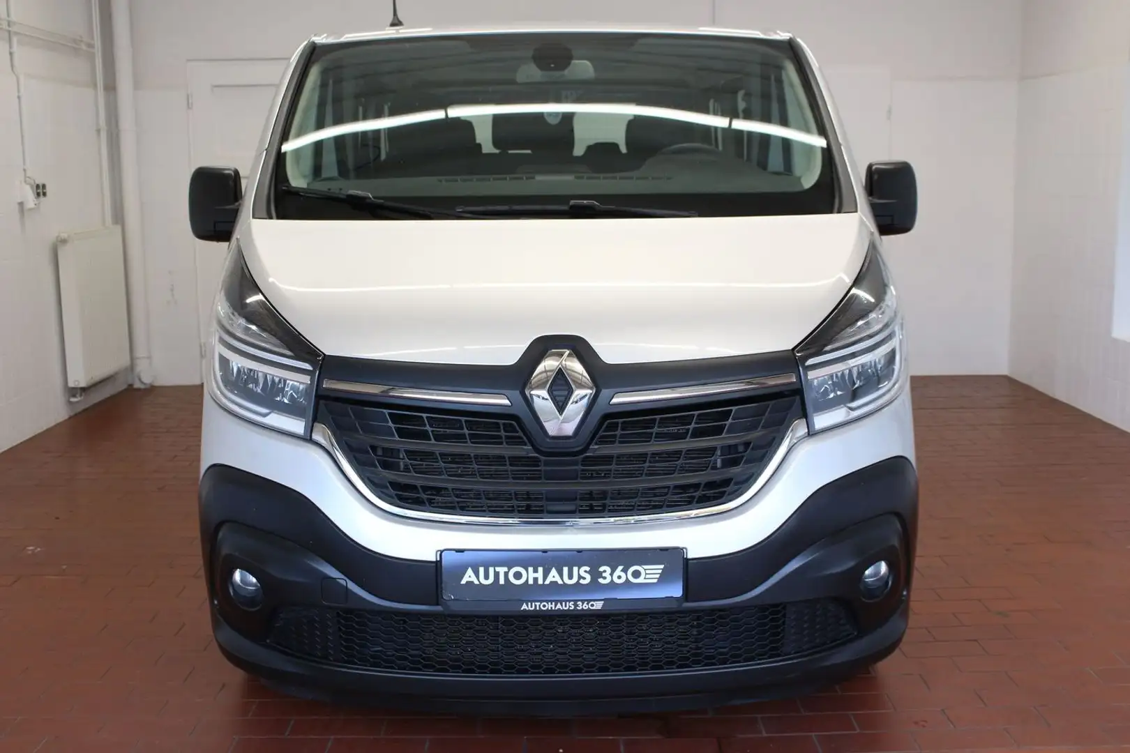 Renault Trafic 1.Hand  9 Sitze LED-Scheinwerfer Silber - 2
