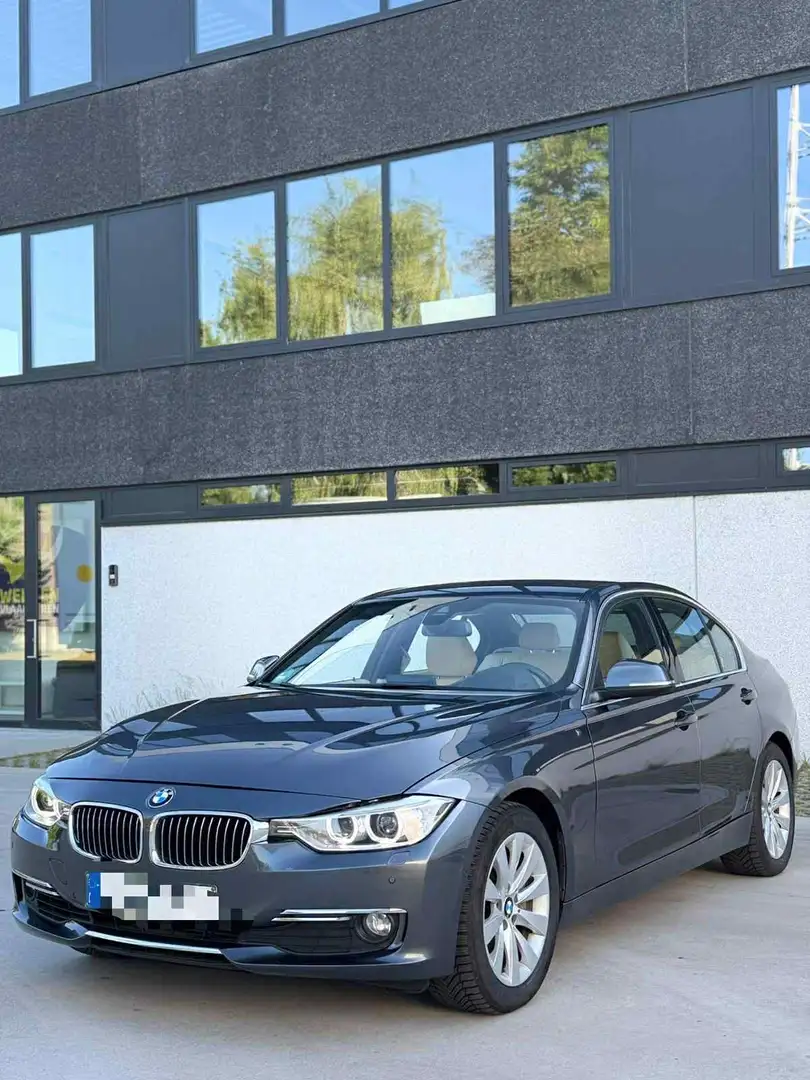 BMW 335 335i xDrive Sport-Aut. Luxury Line 306pk - 2