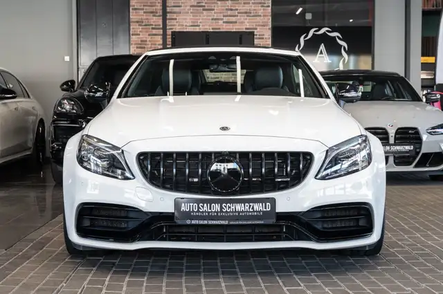 Mercedes-Benz C-Class view 5