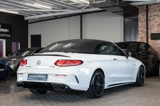 Mercedes-Benz C-Class view 7