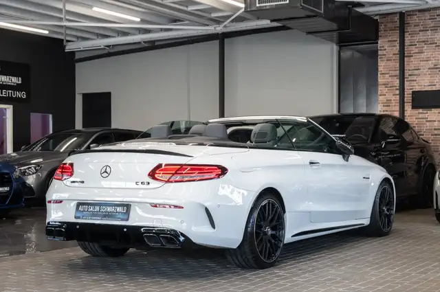 Mercedes-Benz C-Class view 8