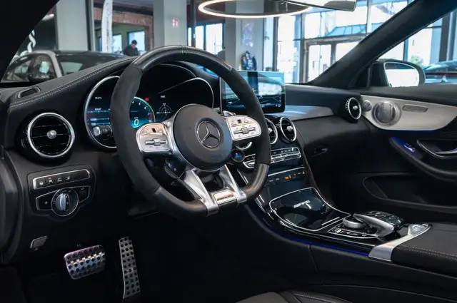 Mercedes-Benz C-Class view 15