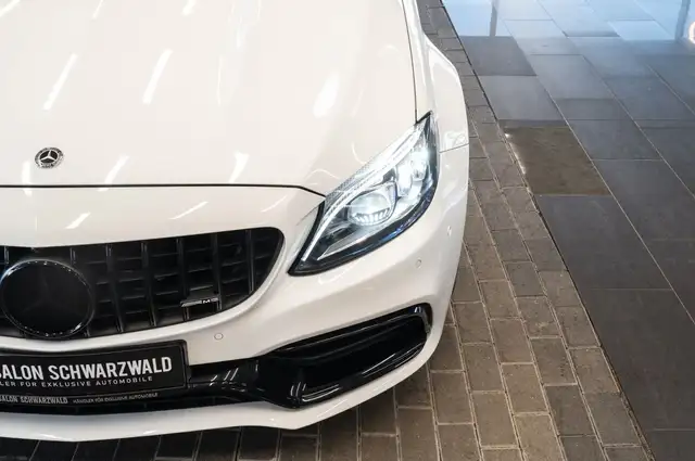 Mercedes-Benz C-Class view 13