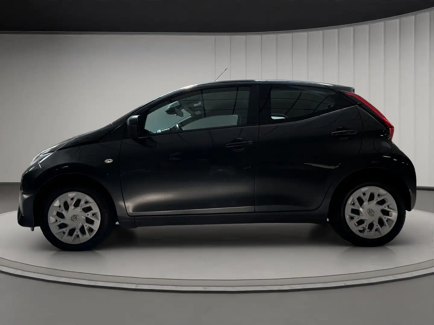 Toyota Aygo Aygo 5p 1.0 x-play m-mt 72cv Grigio - 2