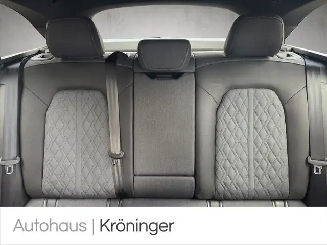 Audi A5 view 10