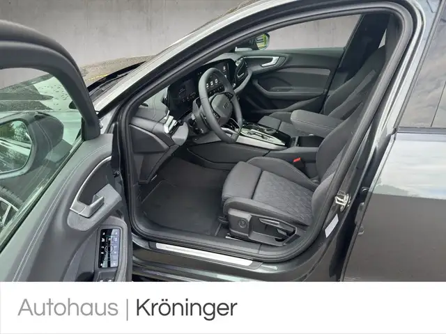 Audi A5 view 7