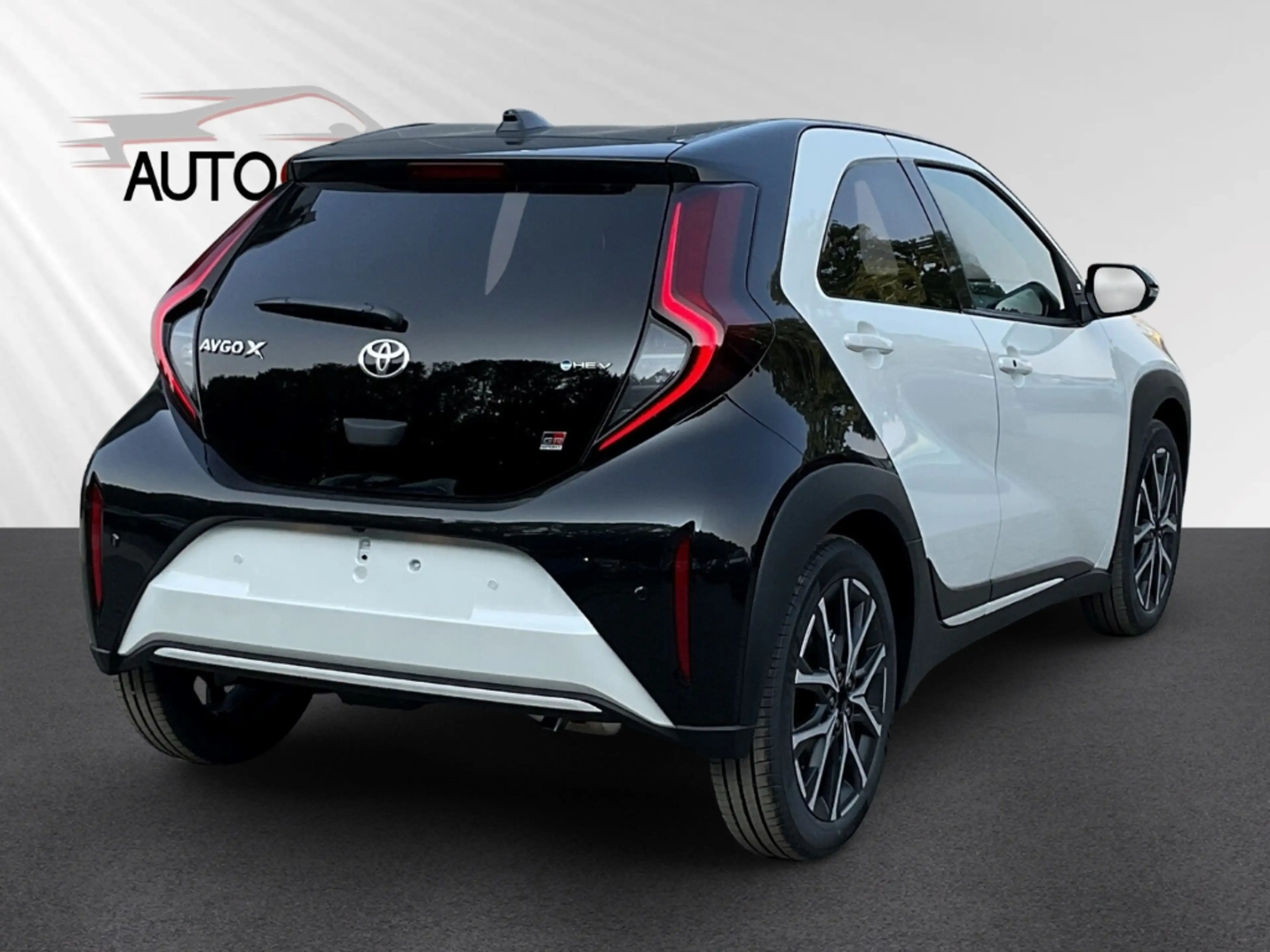 Toyota Aygo X Hybrid GR SPORT JBL LED Apple CarPlay Android Auto — photo 5