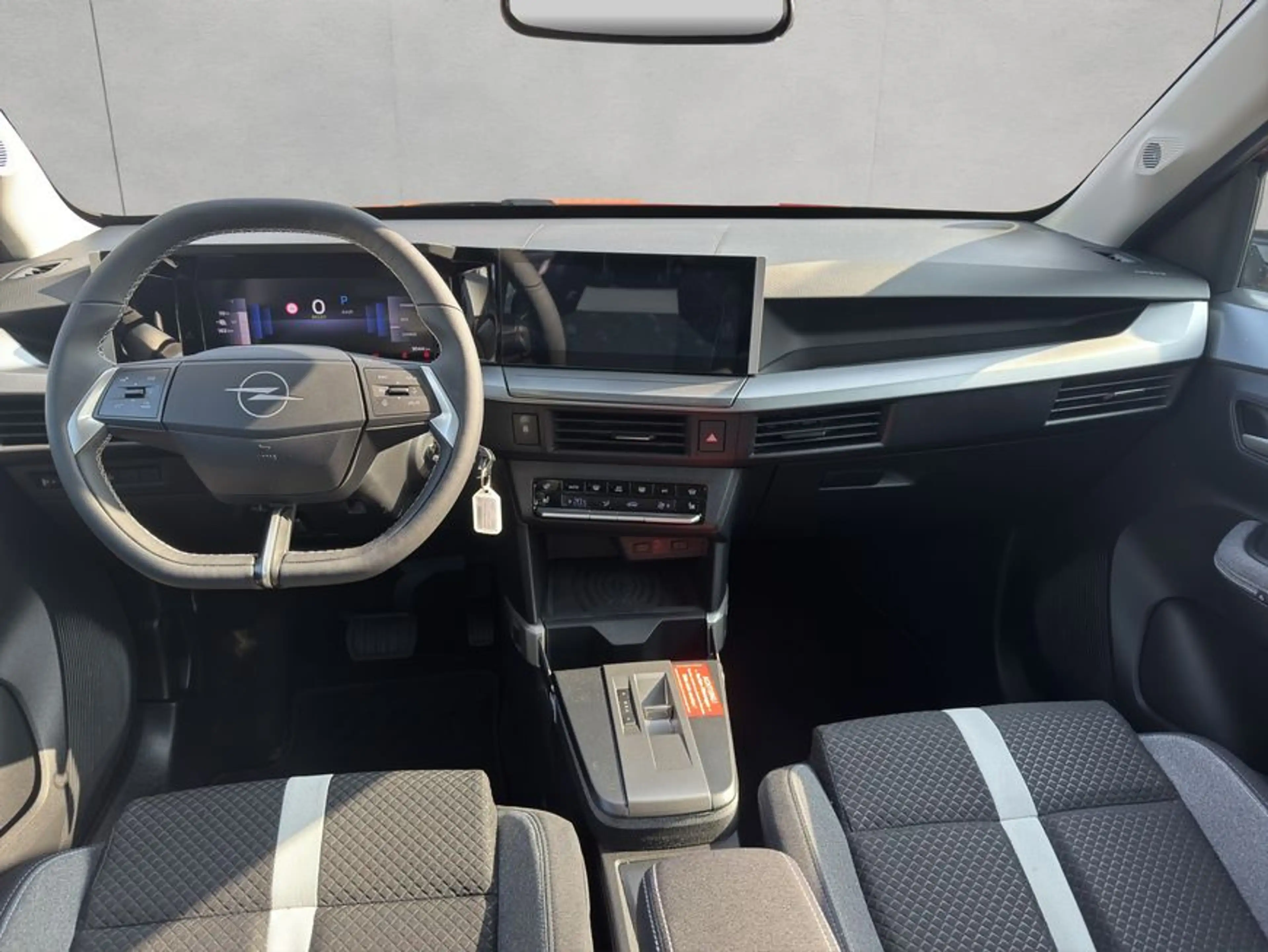 Opel Frontera -e GS — photo 12