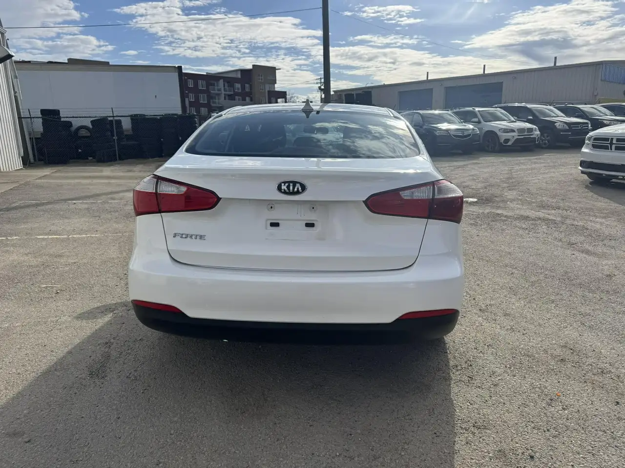 Kia Forte fotografie Kia Forte