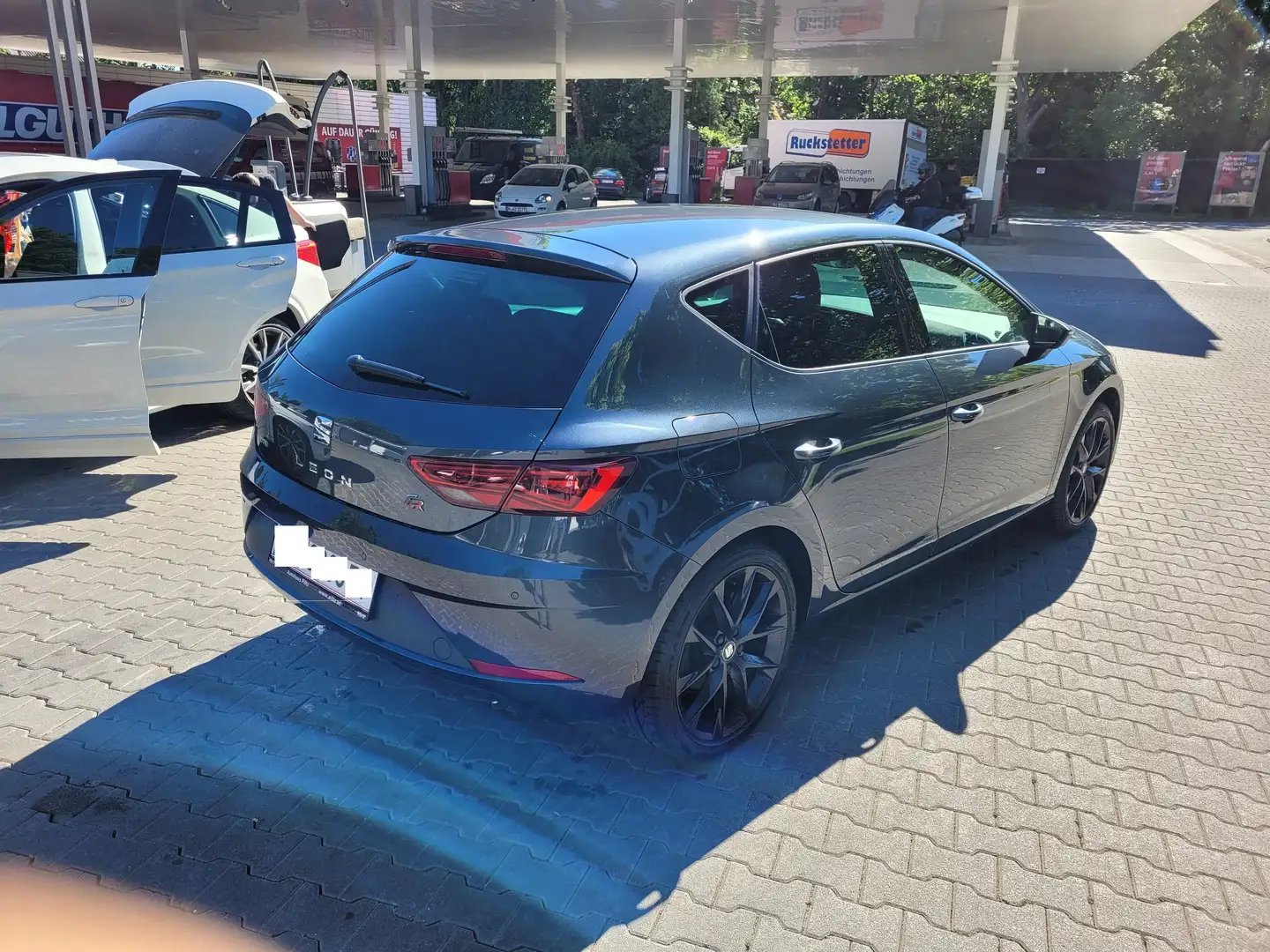 SEAT Leon Leon 1.5 TGI Start Grau - 2